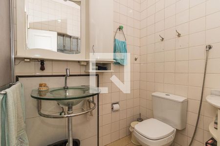 Casa à venda com 170m², 4 quartos e 5 vagasBanheiro 2