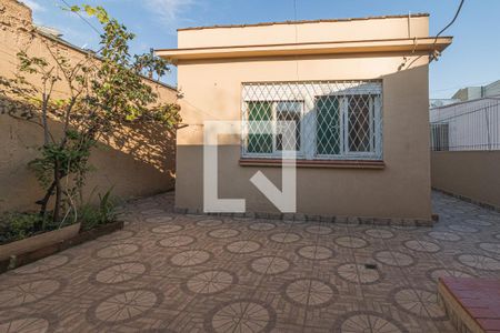 Casa à venda com 170m², 4 quartos e 5 vagasQuintal