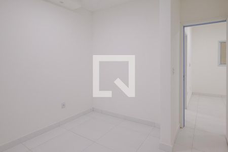 Quarto 2 de apartamento para alugar com 2 quartos, 49m² em Vila Vera, São Paulo
