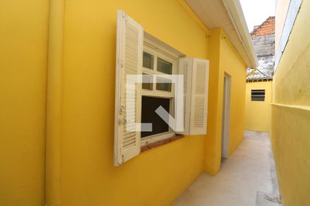 Casa à venda com 116m², 3 quartos e 2 vagasCorredor