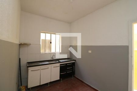 Casa à venda com 116m², 3 quartos e 2 vagasBanheiro
