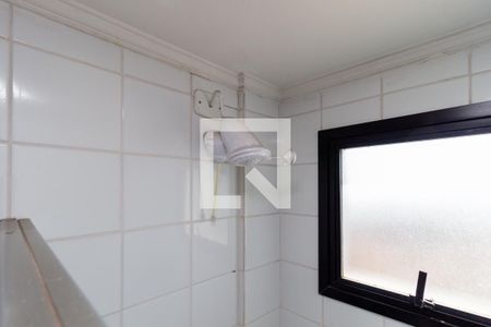 Apartamento à venda com 87m², 3 quartos e 2 vagasDetalhe Banheiro - Social