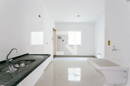 Cozinha e Área de Serviço de apartamento para alugar com 2 quartos, 40m² em Vila Beatriz, São Paulo