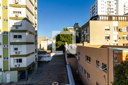 Quarto 2 - Vista de apartamento à venda com 3 quartos, 72m² em Santana, Porto Alegre