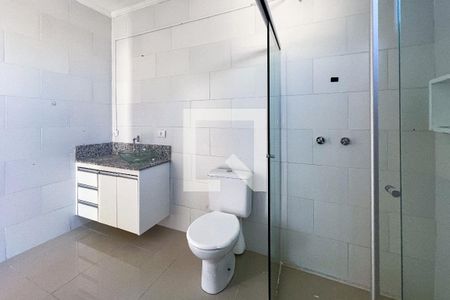 Casa para alugar com 230m², 4 quartos e 3 vagasBanheiro da Suíte 1