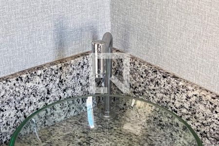 Lavabo  de casa para alugar com 4 quartos, 230m² em Planalto Paulista, São Paulo