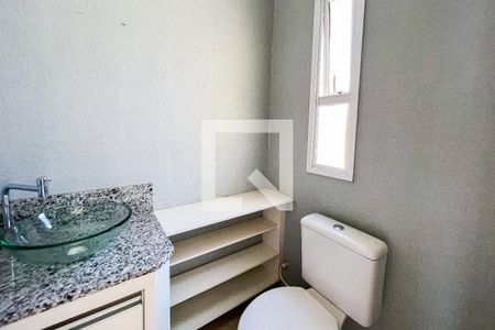 Lavabo de casa para alugar com 4 quartos, 230m² em Planalto Paulista, São Paulo