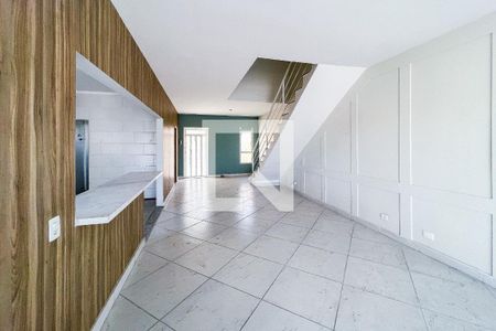 Sala de casa para alugar com 4 quartos, 230m² em Planalto Paulista, São Paulo