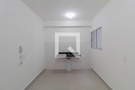 Sala e Cozinha Integrada  de apartamento à venda com 1 quarto, 37m² em Vila Granada, São Paulo