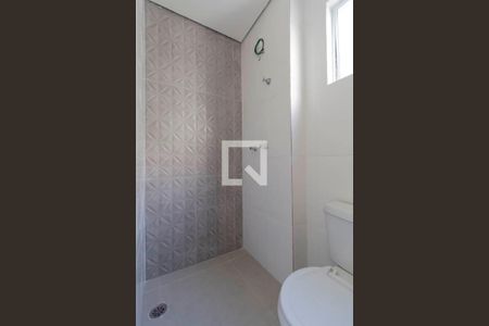 Banheiro de apartamento à venda com 1 quarto, 38m² em Vila Granada, São Paulo