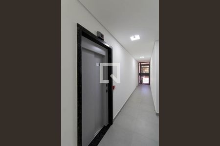 Apartamento à venda com 38m², 1 quarto e sem vagaÁrea Comum - Corredor