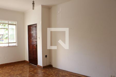 Sala de casa à venda com 3 quartos, 126m² em Chácara Califórnia, São Paulo