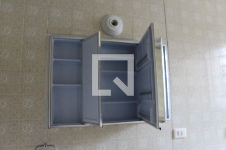 Casa à venda com 126m², 3 quartos e 1 vagaBanheiro