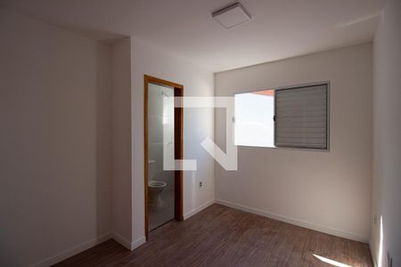 Suite 1 de casa de condomínio para alugar com 2 quartos, 60m² em Itaquera, São Paulo