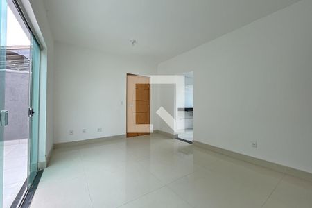 Sala de apartamento para alugar com 3 quartos, 133m² em Padre Eustáquio, Belo Horizonte