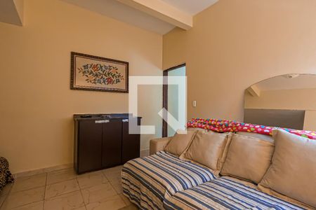 Sala de casa à venda com 3 quartos, 360m² em Vila Augusta, Guarulhos