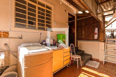 Casa à venda com 360m², 3 quartos e 3 vagasÁrea de Serviço