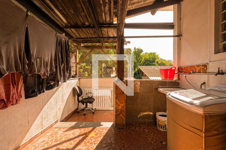 Casa à venda com 360m², 3 quartos e 3 vagasÁrea de Serviço