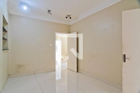 Casa à venda com 299m², 4 quartos e 4 vagasCopa