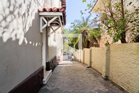 Casa à venda com 299m², 4 quartos e 4 vagasÁrea externa