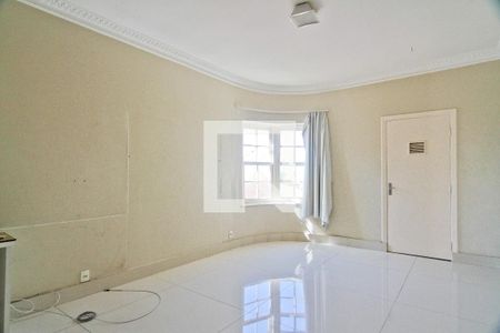 Casa à venda com 299m², 4 quartos e 4 vagasQuarto 2