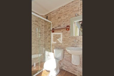 Casa à venda com 299m², 4 quartos e 4 vagasBanheiro externo