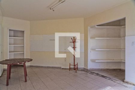 Casa à venda com 299m², 4 quartos e 4 vagasEdícula