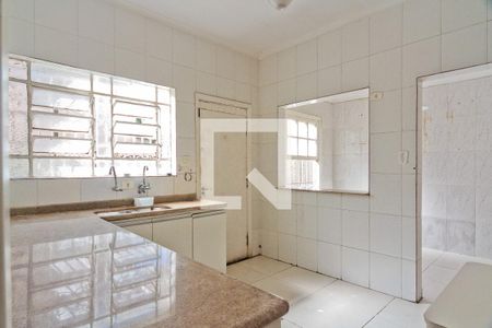 Casa à venda com 299m², 4 quartos e 4 vagasCozinha