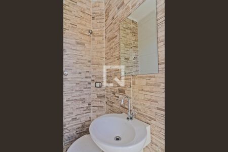 Casa à venda com 299m², 4 quartos e 4 vagasLavabo externo