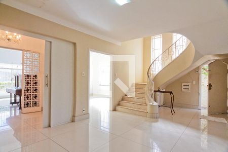 Sala de casa à venda com 4 quartos, 299m² em Jardim São Bento, São Paulo