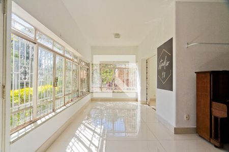 Sala de casa à venda com 4 quartos, 299m² em Jardim São Bento, São Paulo