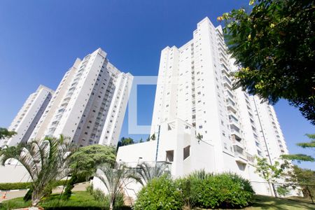 Apartamento à venda com 60m², 2 quartos e 1 vagaFachada