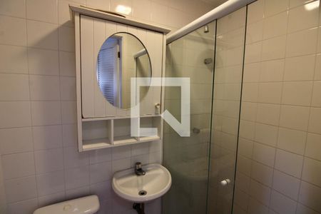 Apartamento à venda com 206m², 5 quartos e 3 vagasBanheiro de serviço