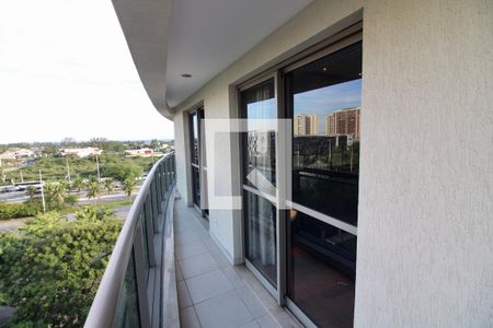 Apartamento à venda com 206m², 5 quartos e 3 vagasVaranda da Suite 1