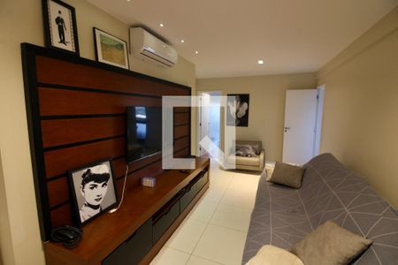 Sala de apartamento à venda com 5 quartos, 206m² em Barra da Tijuca, Rio de Janeiro