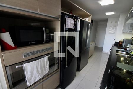 Apartamento à venda com 206m², 5 quartos e 3 vagasCozinha