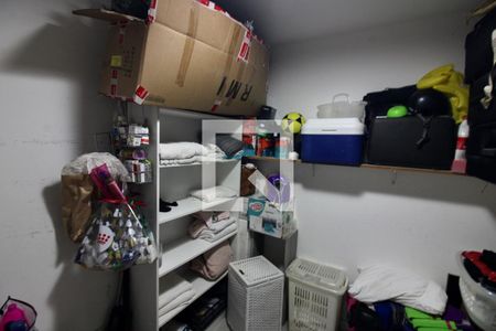 Apartamento à venda com 206m², 5 quartos e 3 vagasQuarto de Serviço