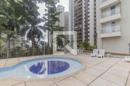 Apartamento para alugar com 150m², 4 quartos e 2 vagas Apartamento para alugar com 150m², 4 quartos e 2 vagasÁrea comum - Piscina