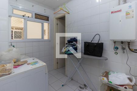 Apartamento para alugar com 150m², 4 quartos e 2 vagas Apartamento para alugar com 150m², 4 quartos e 2 vagasLavanderia