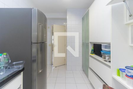 Apartamento para alugar com 150m², 4 quartos e 2 vagas Apartamento para alugar com 150m², 4 quartos e 2 vagasCozinha