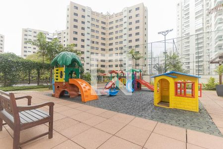 Apartamento para alugar com 150m², 4 quartos e 2 vagas Apartamento para alugar com 150m², 4 quartos e 2 vagasÁrea Comum - Playground