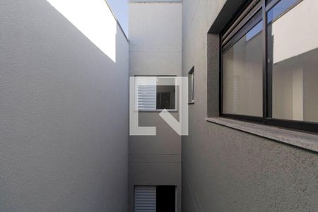 Vista Sala e Cozinha de apartamento para alugar com 1 quarto, 34m² em Vila Granada, São Paulo