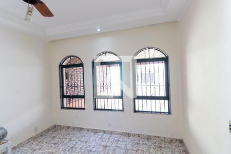 Sala de casa para alugar com 3 quartos, 200m² em Vila Ré, São Paulo