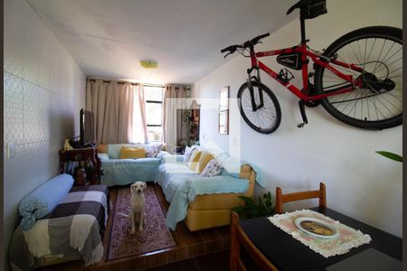Sala de apartamento à venda com 2 quartos, 48m² em Itaquera, São Paulo