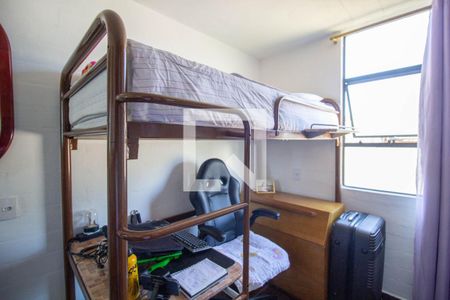 Quarto 1 de apartamento à venda com 2 quartos, 48m² em Itaquera, São Paulo