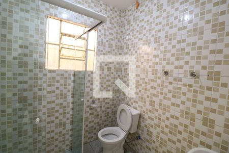 Banheiro de casa para alugar com 1 quarto, 35m² em Jardim Esmeralda, São Paulo