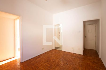Sala de apartamento à venda com 2 quartos, 57m² em Copacabana, Rio de Janeiro