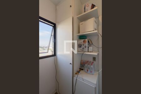 Apartamento para alugar com 178m², 3 quartos e 3 vagasQuarto de Serviço