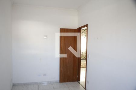 Quarto 2 de casa de condomínio para alugar com 2 quartos, 62m² em Vila Tupi, Praia Grande