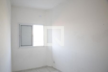 Quarto 2 de casa de condomínio para alugar com 2 quartos, 62m² em Vila Tupi, Praia Grande